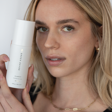 Load image into Gallery viewer, Clarify Cleansing Gel
